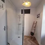 Apartment De Charme Dans Maison De Maitre Surgeres
